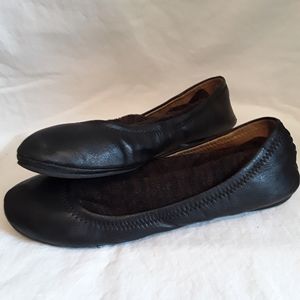 Lucky brand/black slip on ballerina flats/soft leather black flats/size 7 medium